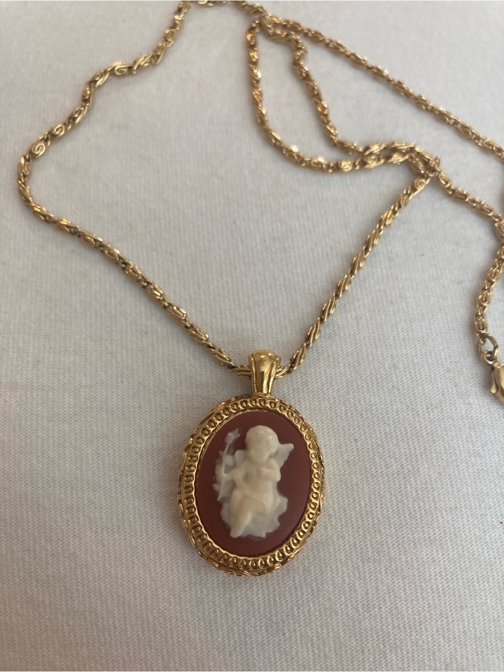 The Vatican Library Collection Angel Cherub Intricate Frame Pendant Necklace - Picture 2 of 8